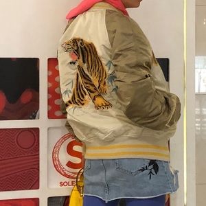 Embroidery jacket